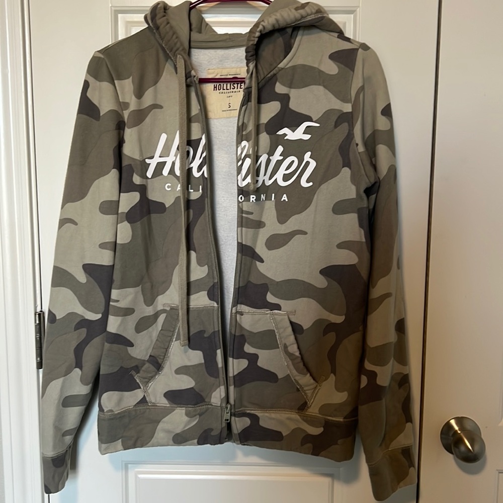 Hollister Olive & Tan Camo Zip-Up Hoodie